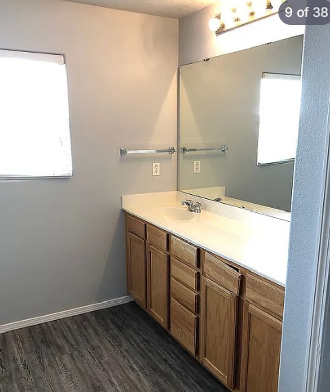 Building Photo - 3BR 2.5BA Home w/ Refrigerated Air near UNM (OPEN HOUSE 7/16 4:45)