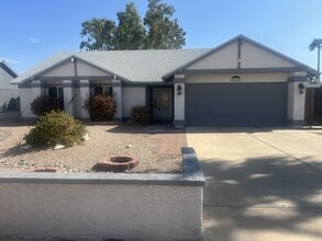 Building Photo - 9003 W Vogel Ave