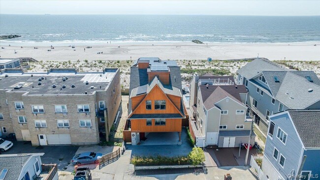 Building Photo - 11 Michigan St