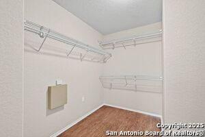 Building Photo - 9211 Rainbow Creek