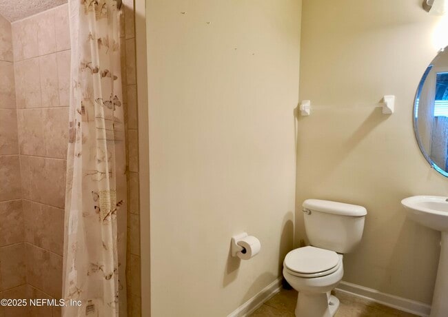 Building Photo - 300 Candlebark Dr