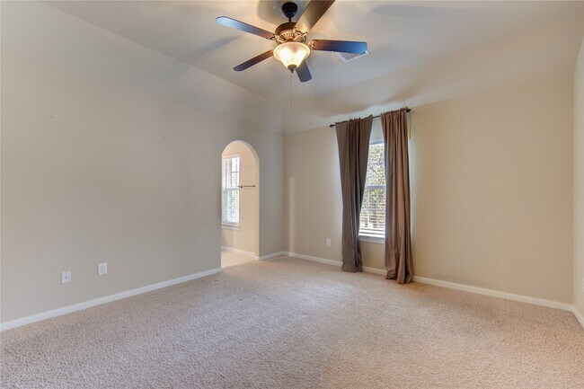 Building Photo - 28318 Wild Mustang Ln
