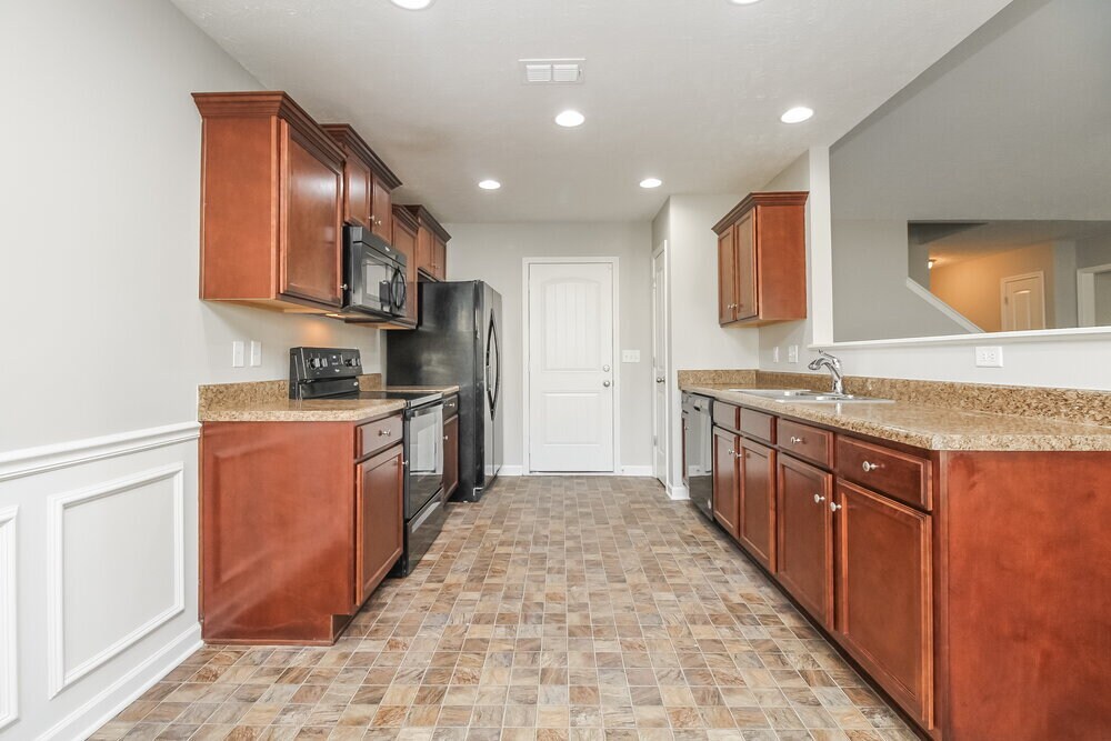 Building Photo - 1634 Colyn Avenue