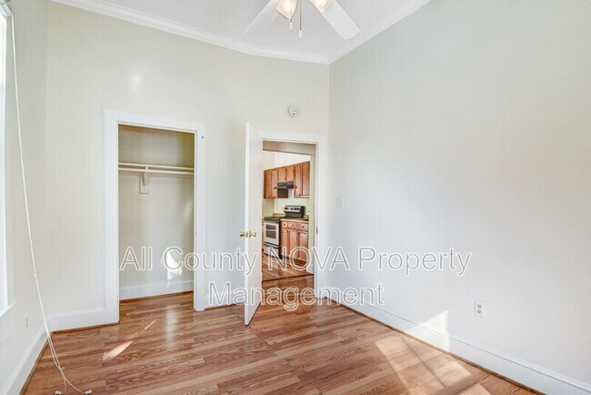 Building Photo - 8753 Signal Hill Rd