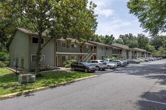 Building Photo - 1923 NW 23rd Blvd