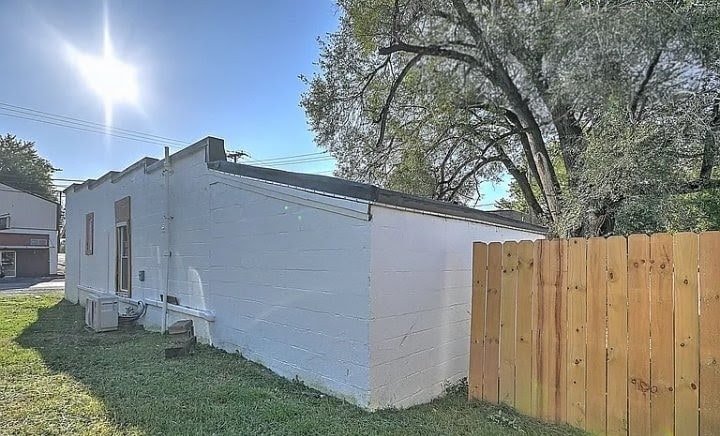 Building Photo - 1004 Fairview Ave