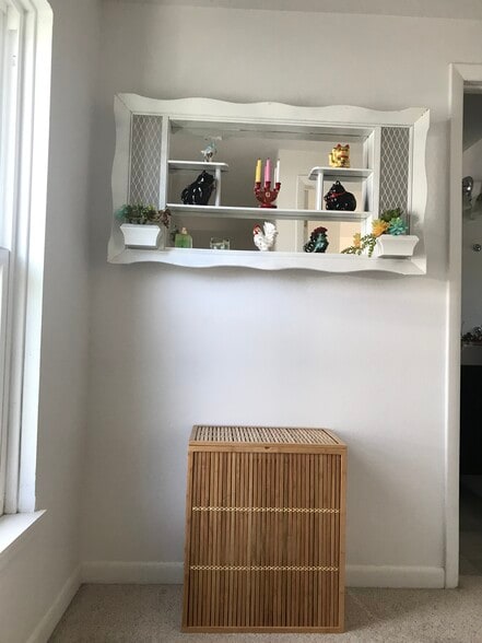 Building Photo - 301 N Grant Ave