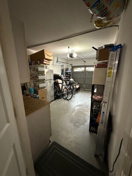 Building Photo - 88 Sapphire Ln