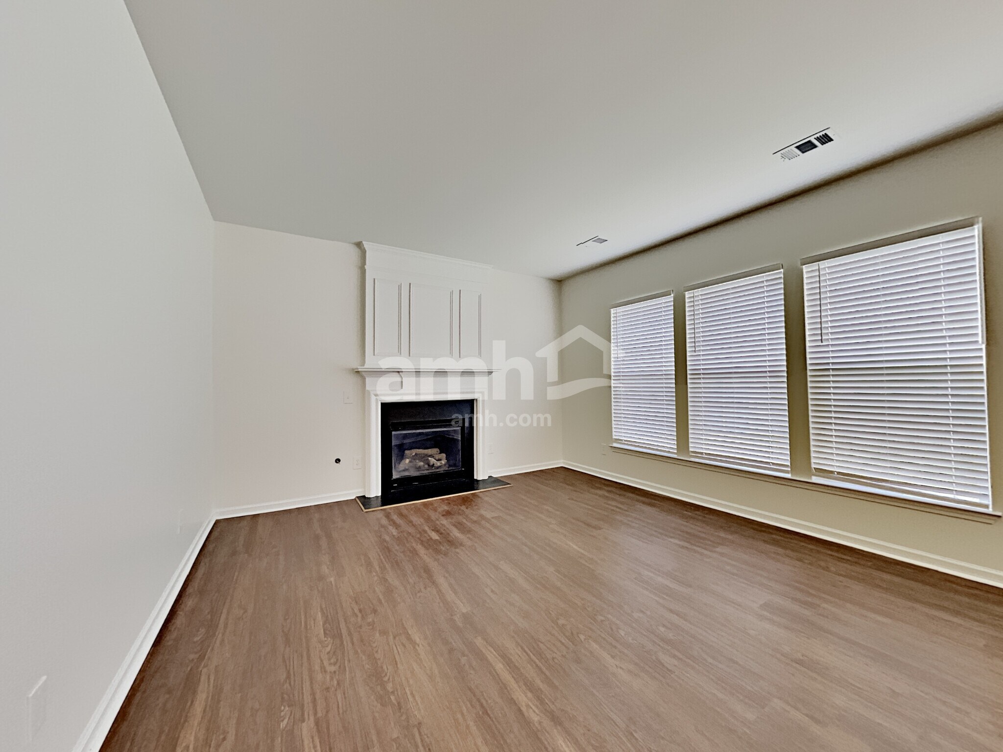 Building Photo - 1703 Kendall Cove Ln