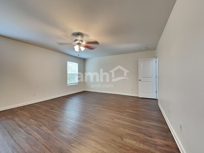 Building Photo - 280 Cameron St