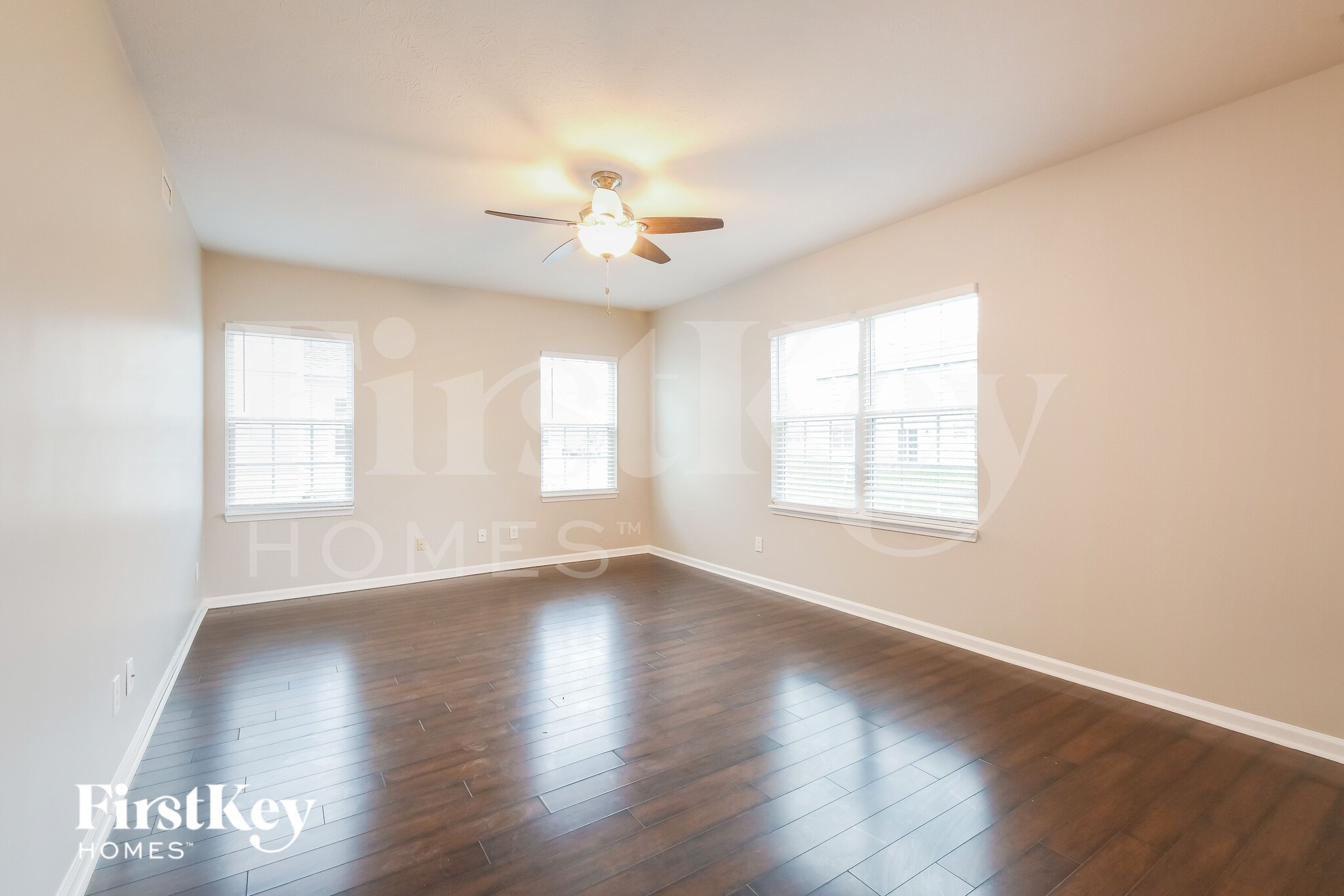 Building Photo - 5874 Crowley Pkwy