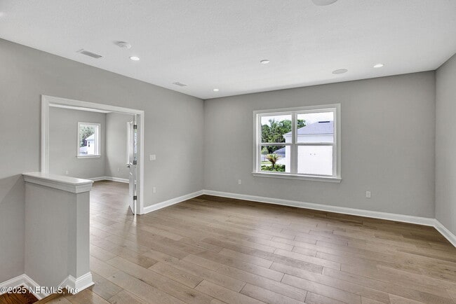 Building Photo - 11476 Madelynn Dr