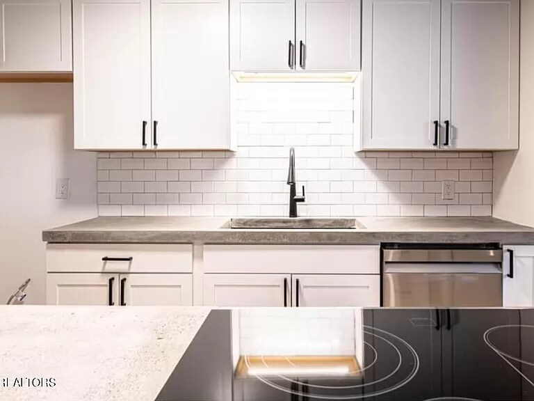 Building Photo - 542 Berlin Dr