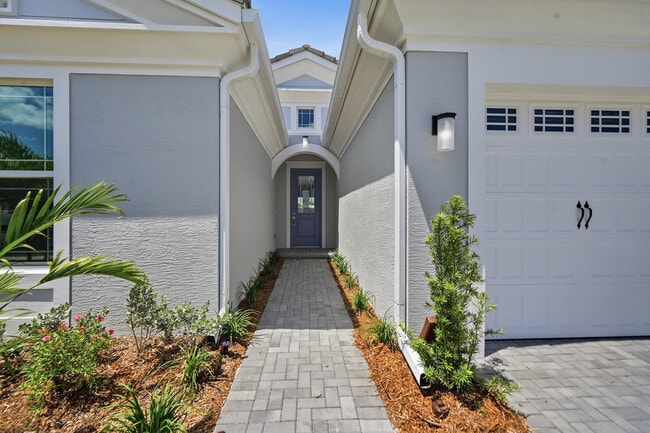Building Photo - 13955 Spruce Pne Dr