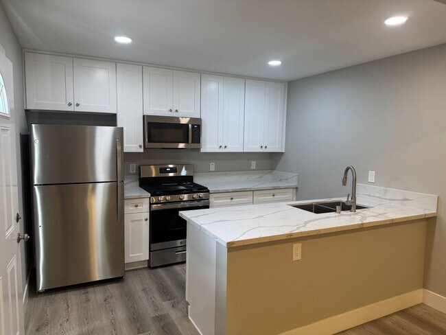 Building Photo - 2987 54th St