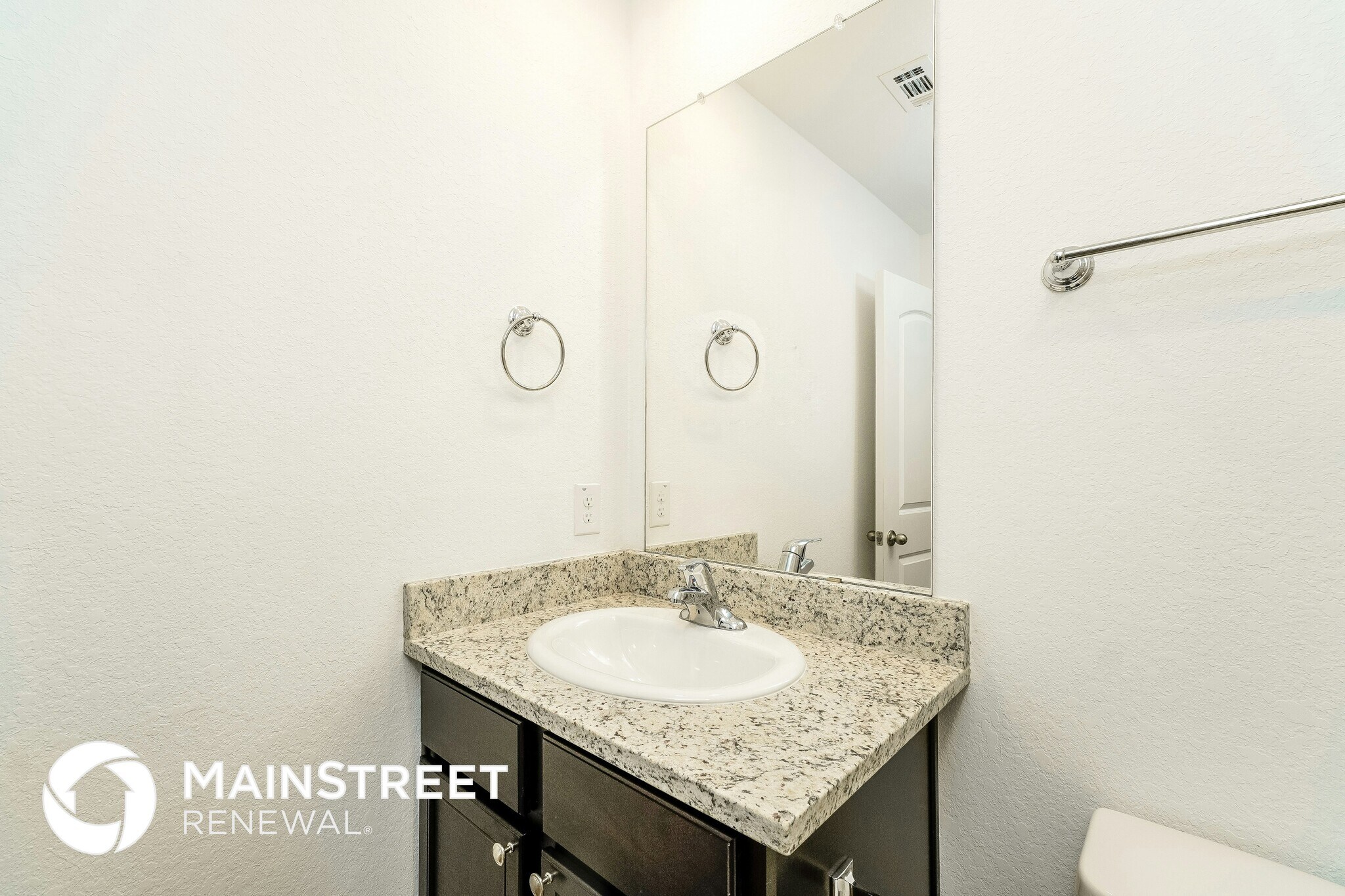 Building Photo - 4171 River Legacy