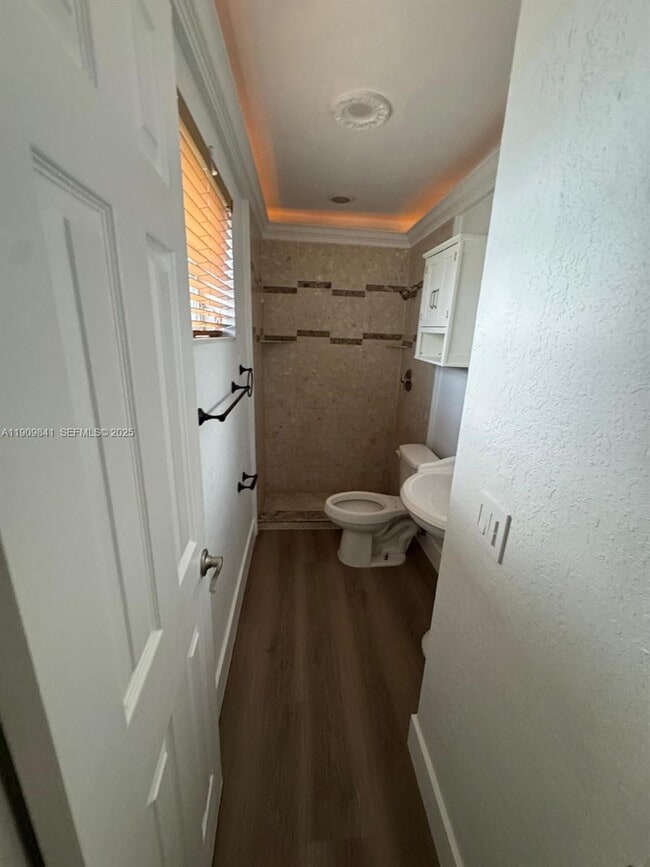 Building Photo - 8670 NW 28th Pl