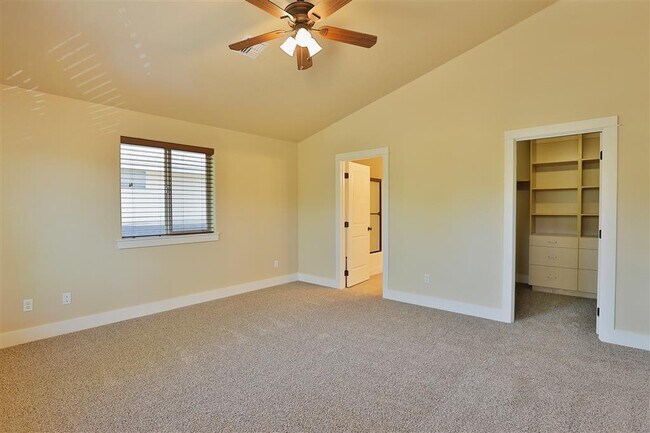 Building Photo - 20162 Merriewood Ln