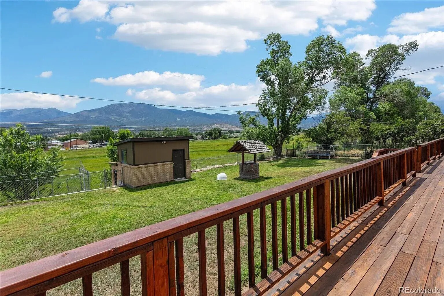 Back of House - 413 Poncha Blvd