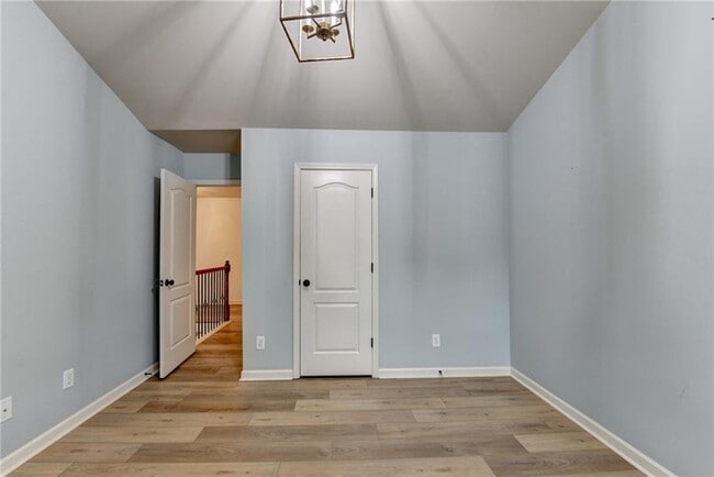 Building Photo - 5013 Groover Dr