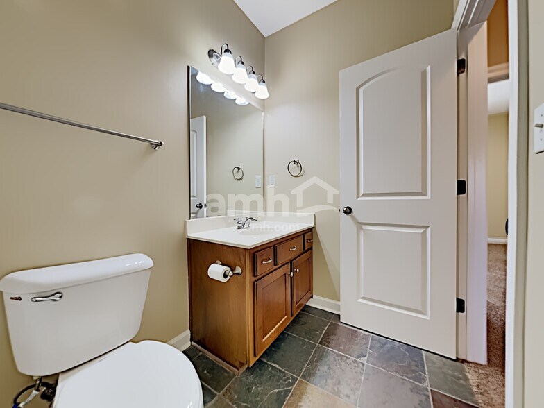 Building Photo - 2927 Keeley Cv