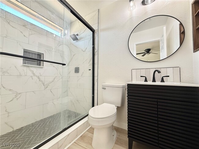 Building Photo - 7976 Cook Islands Ct