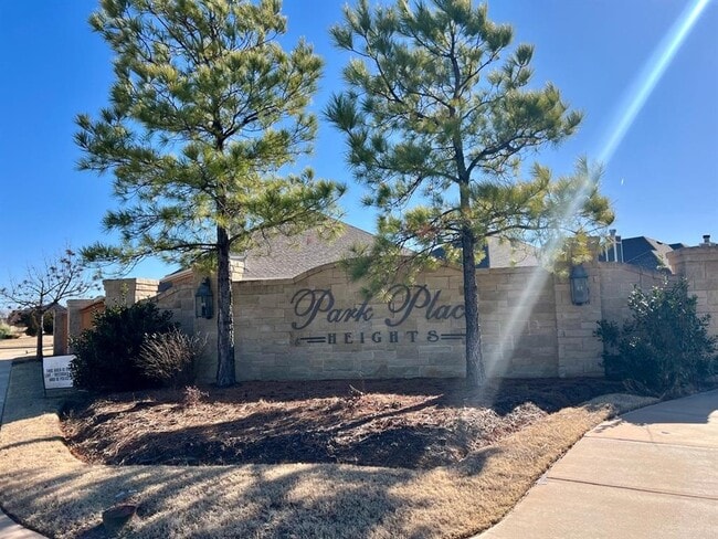 Building Photo - 4116 Palmetto Trail