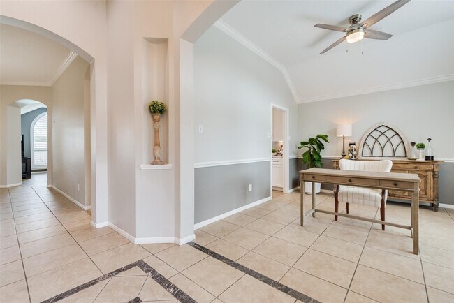 Building Photo - 13807 Halpren Falls Cir