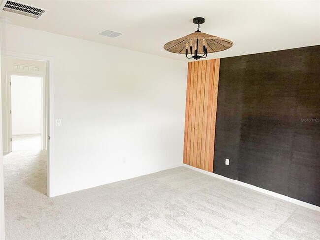 Building Photo - 1889 Summer Serenity Dr