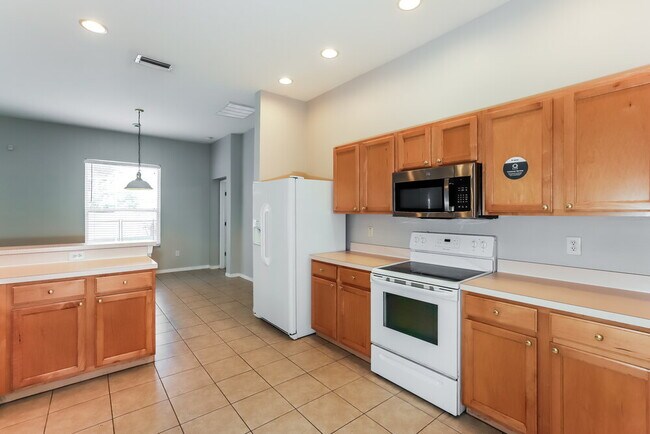 Building Photo - 22135 Red Jacket Ln