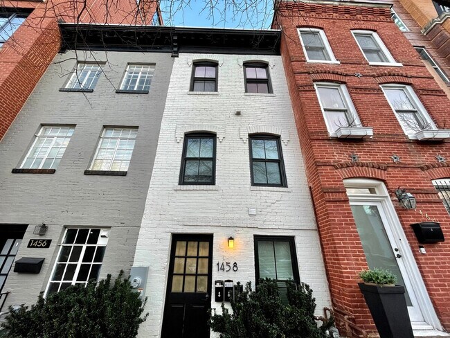Building Photo - 1458 Church St NW
