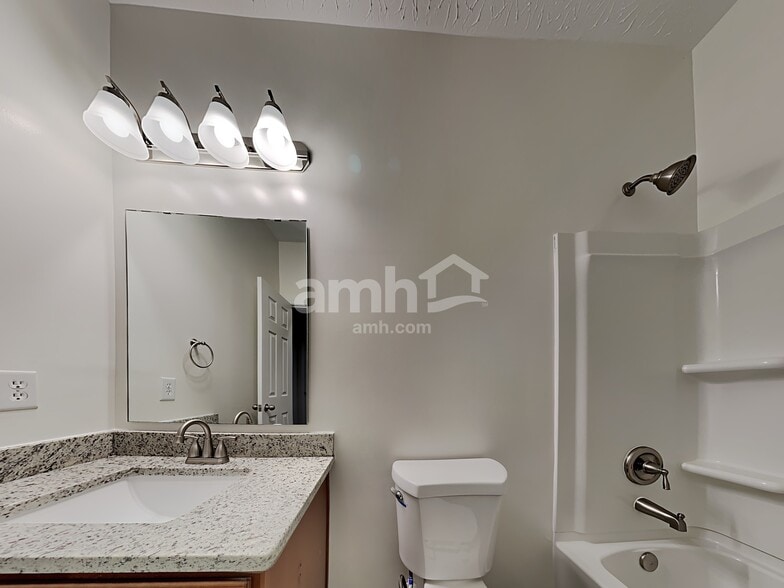 Building Photo - 1268 W Crystal Dr