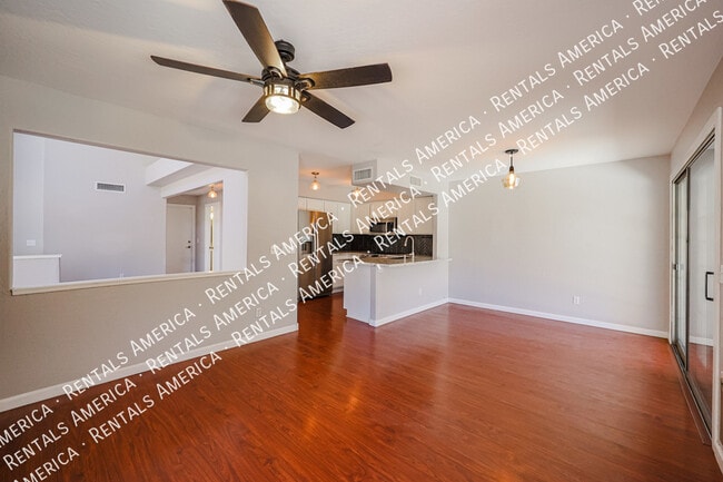 Building Photo - 3440 E Southern Ave