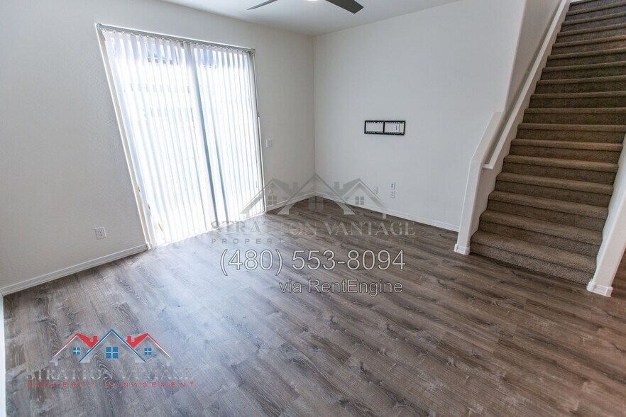 Building Photo - 5456 W Fulton St