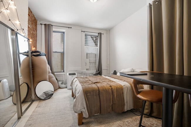 Interior Photo - 11 Stanton Street