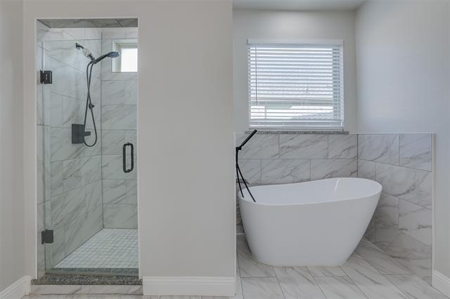 Building Photo - 1804 Eastwood Ct