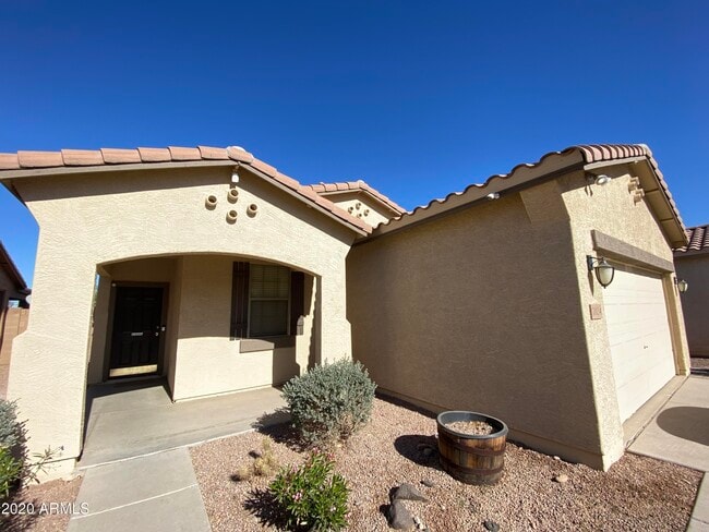 Building Photo - 7024 W Alta Vista Rd
