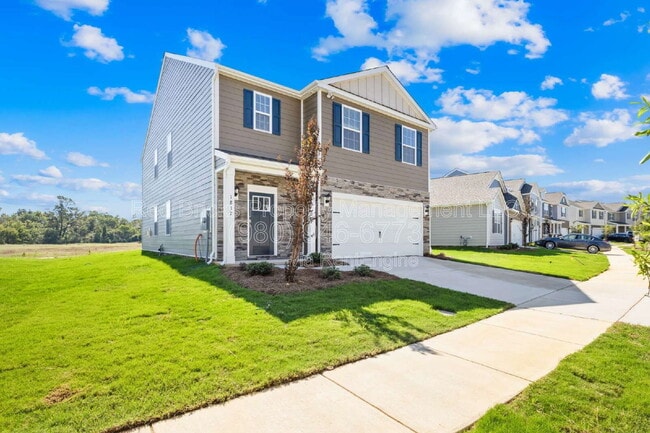 Building Photo - 1837 Vanderlyn St