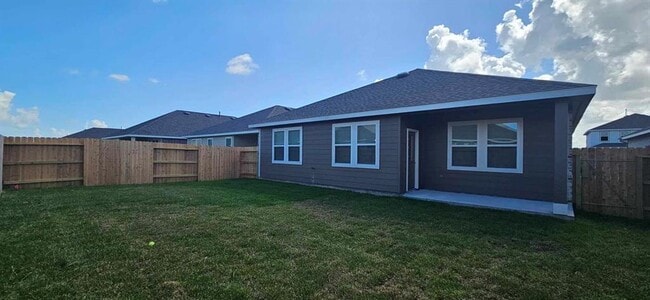 Building Photo - 8434 Tranquil Bay Ct