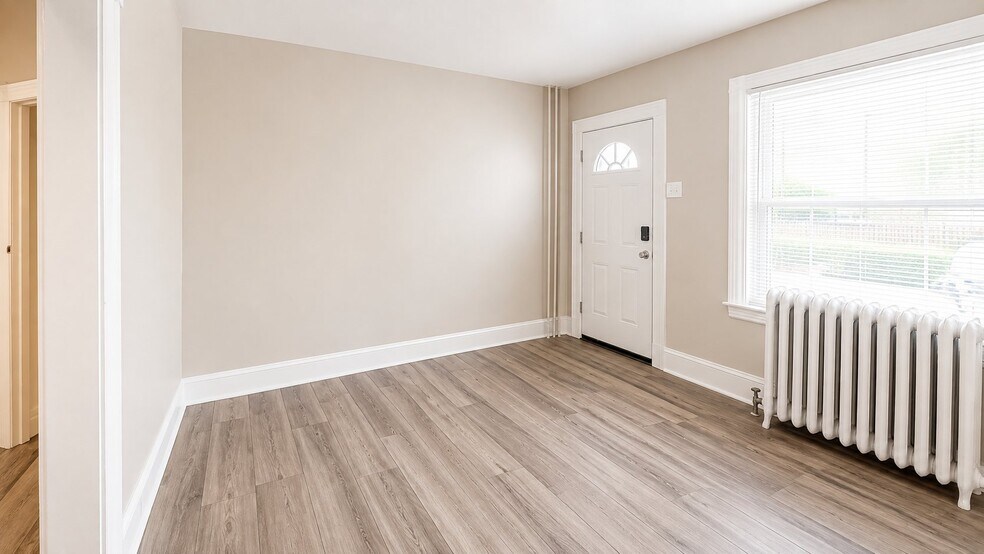 Building Photo - 1456 N 56th St