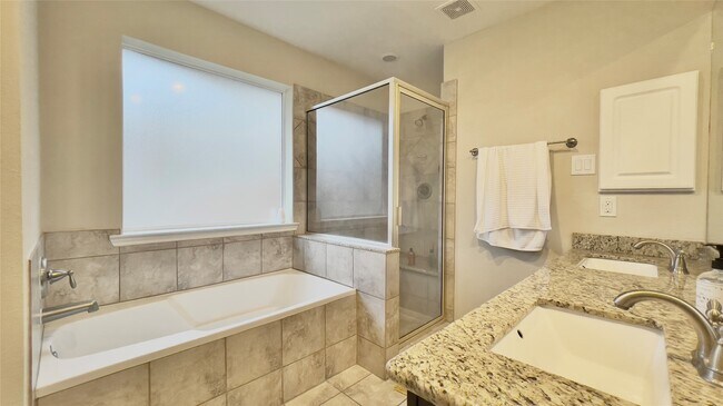 Building Photo - 21618 Ivory Gate Ln