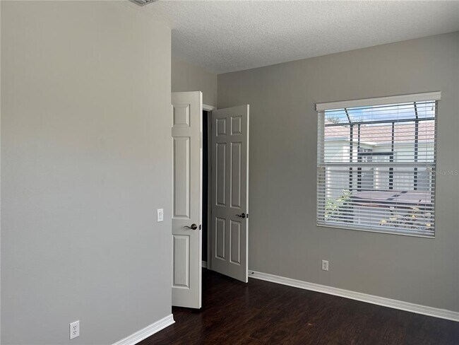 Building Photo - 11414 56th St Cir E