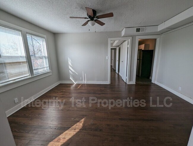 Building Photo - 4408 Montgall Ave