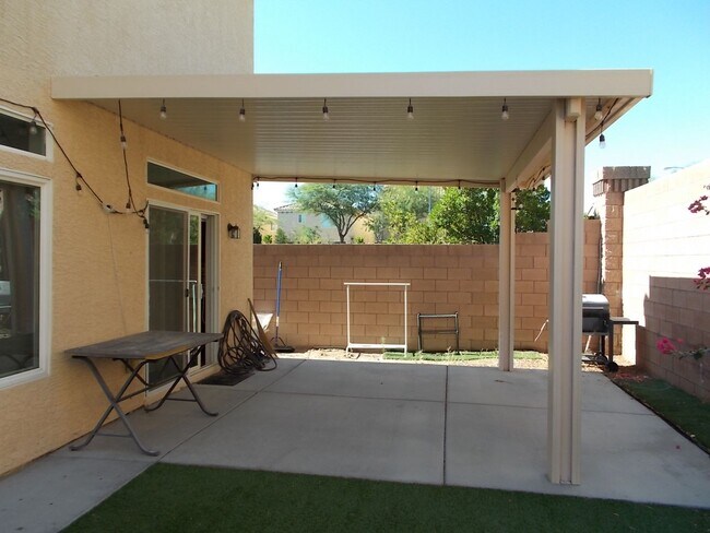 Building Photo - 9691 Monarch Grove St