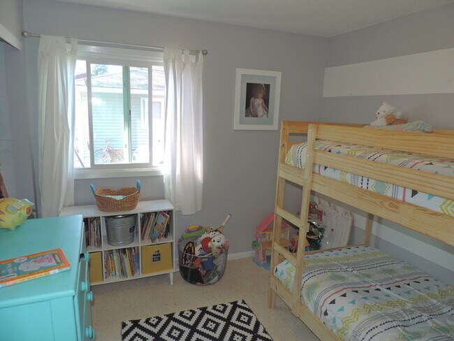 Building Photo - $1,650 | 3 Bedroom, 1 Bathroom House | Pet Friendly* | Available for August 1st, 2026 Move In!