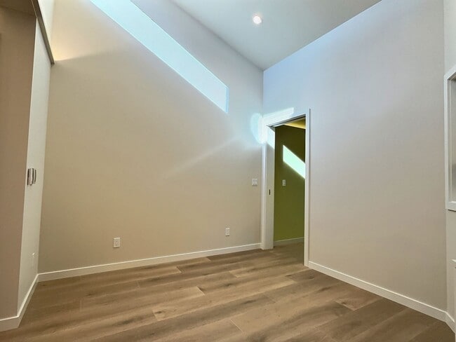 Building Photo - 1BD/1BA + Office Brand New Modern ADU in Quiet Waverly Park Mountain View Neighborhood