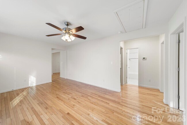 Building Photo - 5309 Waxhaw-Marvin Rd