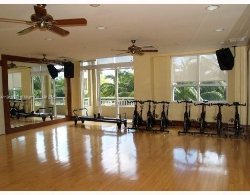 Building Photo - 19501 W Country Club Dr