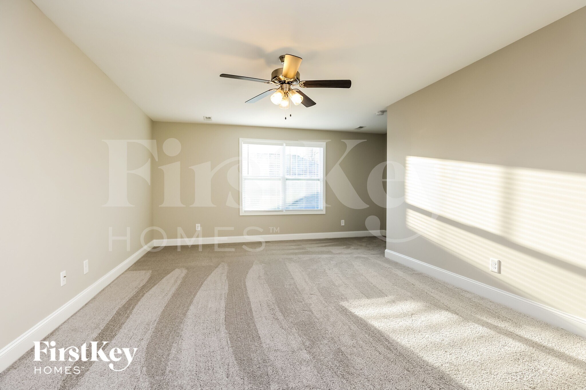 Building Photo - 1136 Eagles Nest Ln