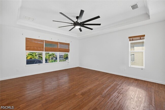 Building Photo - 2858 Via Campania St